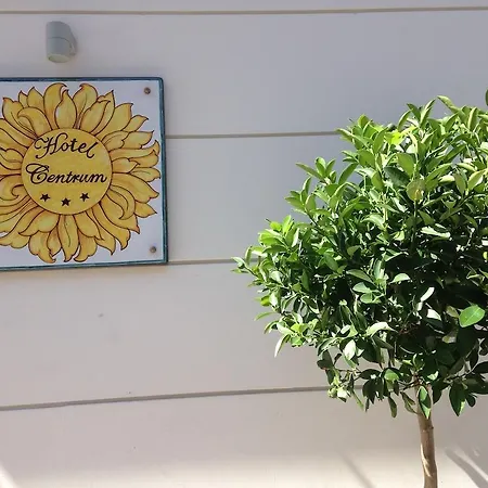 Centrum Ξενοδοχείο 3*